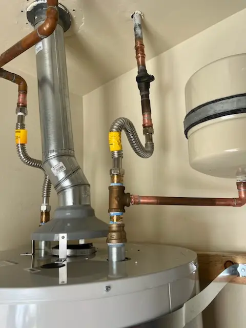 Water heater installation and plumbing repair in Belle Meade West